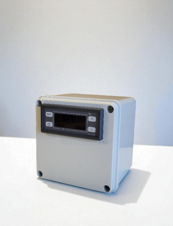 Digitalni termostat s NTC senzorom i kućištem